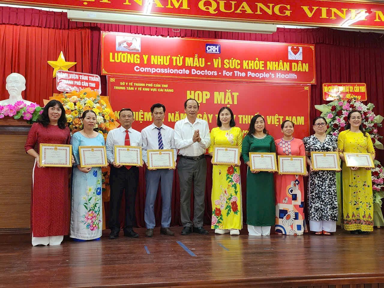 27-27.7-4db85be7af9a75cb476f26670a7280e4